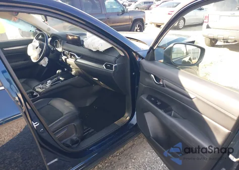 2021 Mazda Cx-5 Touring z USA, uszkodzony, nr VIN JM3KFACM7M0351223